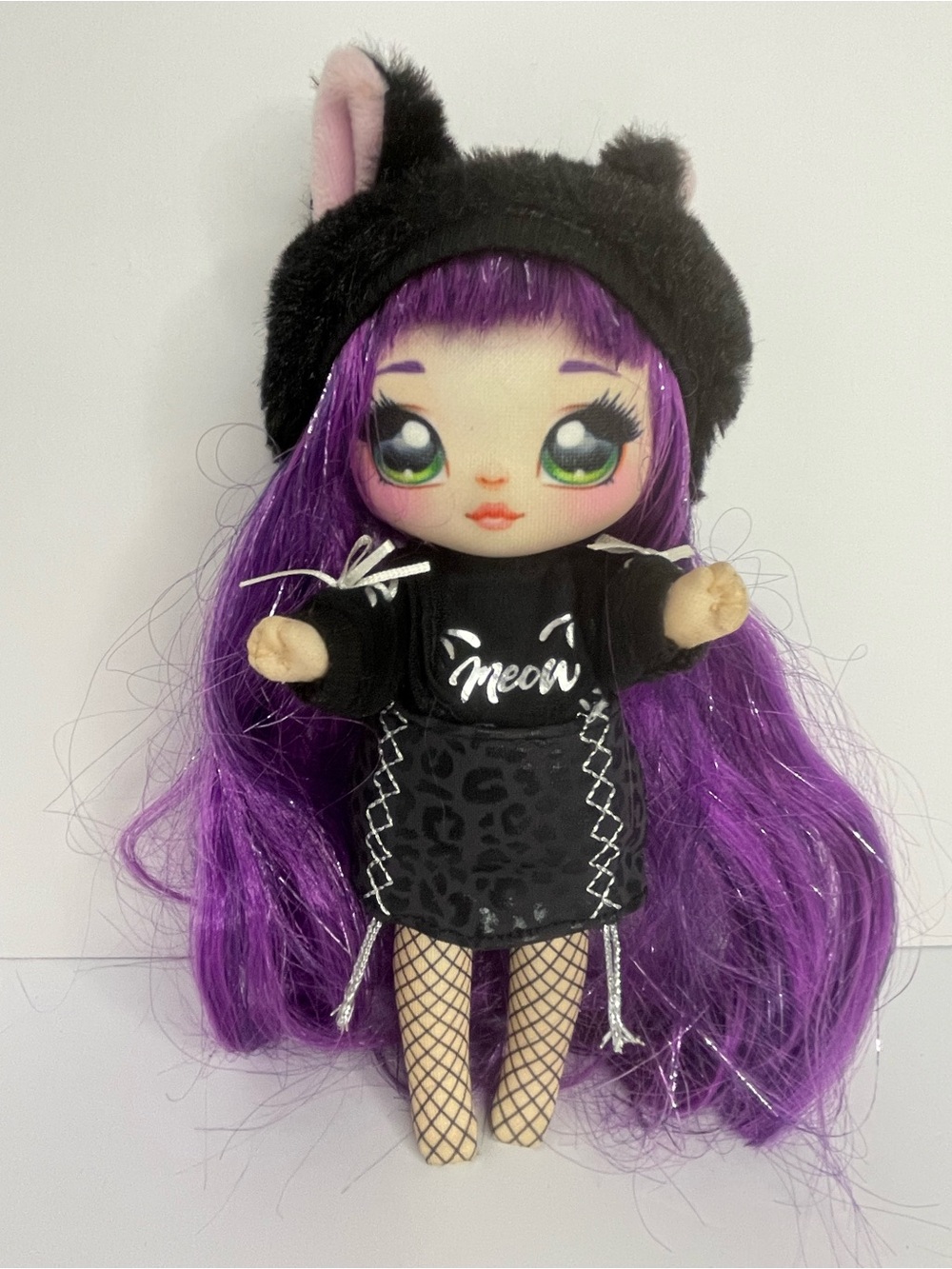 Na! Na! Na! Surprise Tuesday Meow Doll - Purple Hair Black Cat Series 2
